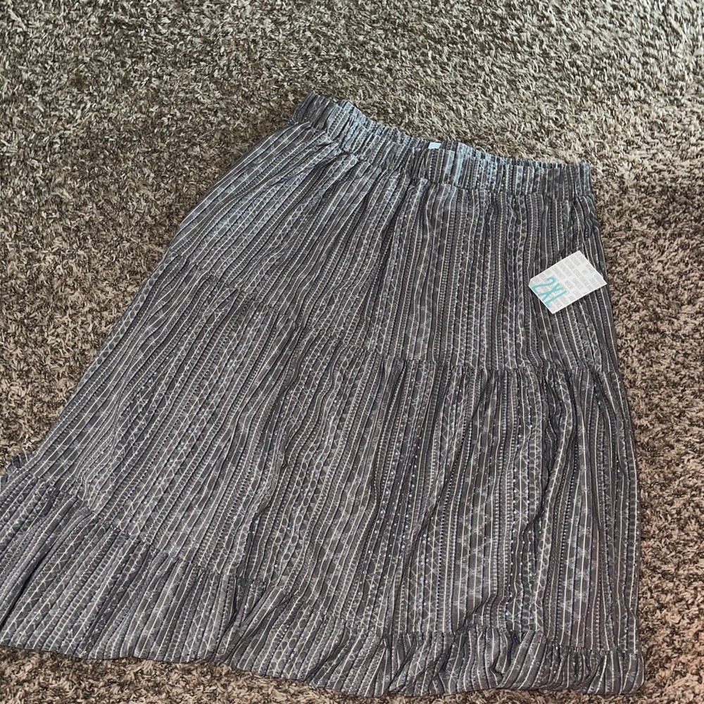 Lularoe Poppy skirt